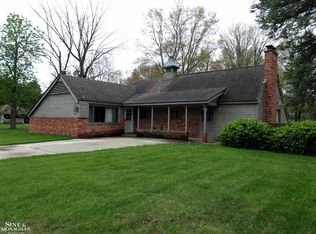 1001 Smith St, Algonac, MI 48001