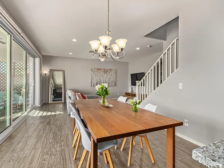 7919 S 8th Way — Photo 16