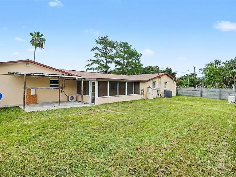 9220 McIntosh Rd — Photo 15