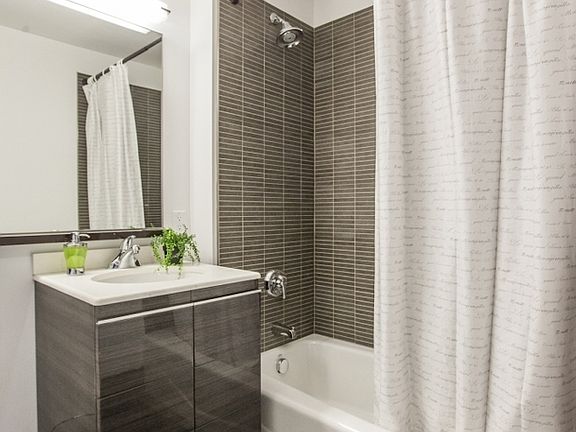 5th image of 66 Rockwell Pl APT 10H