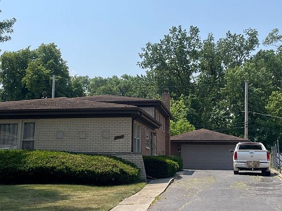 2nd image of 16674 Thornton Ave