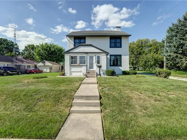 126 Oakwood St, Greenville, OH 45331