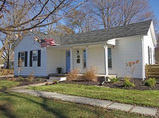 122 N Washington St, Chesaning, MI 48616