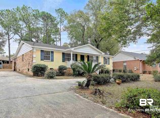 2756 Manuel Dr, Lillian, AL 36549