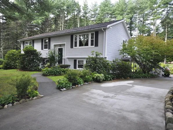 125 Walnut St, Bridgewater, MA 02324