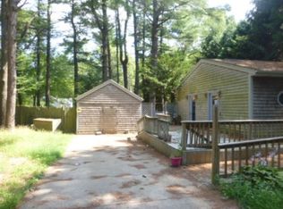 1 Evergreen Rd, Lakeville, MA 02347