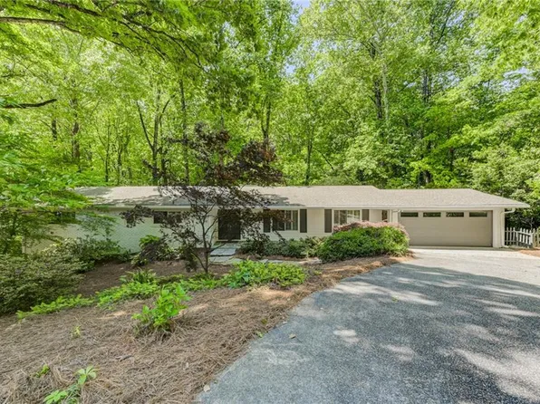 570 Elden Dr, Sandy Springs, GA 30342