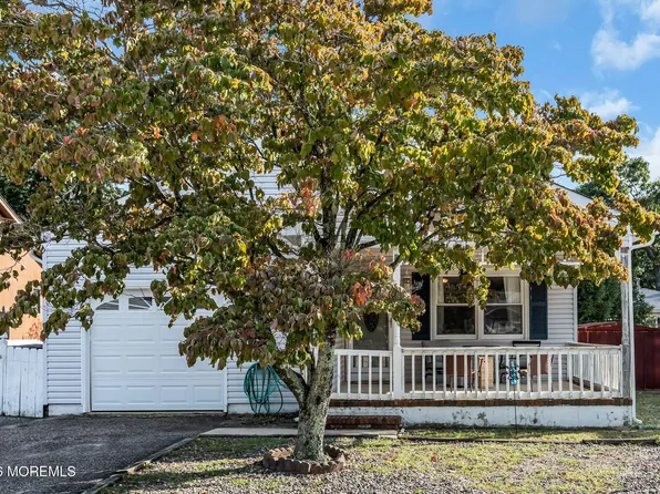 1905 Teakwood Road, Toms River, NJ 08753