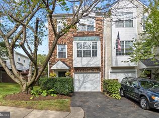 18207 Paladin Dr, Olney, MD 20832