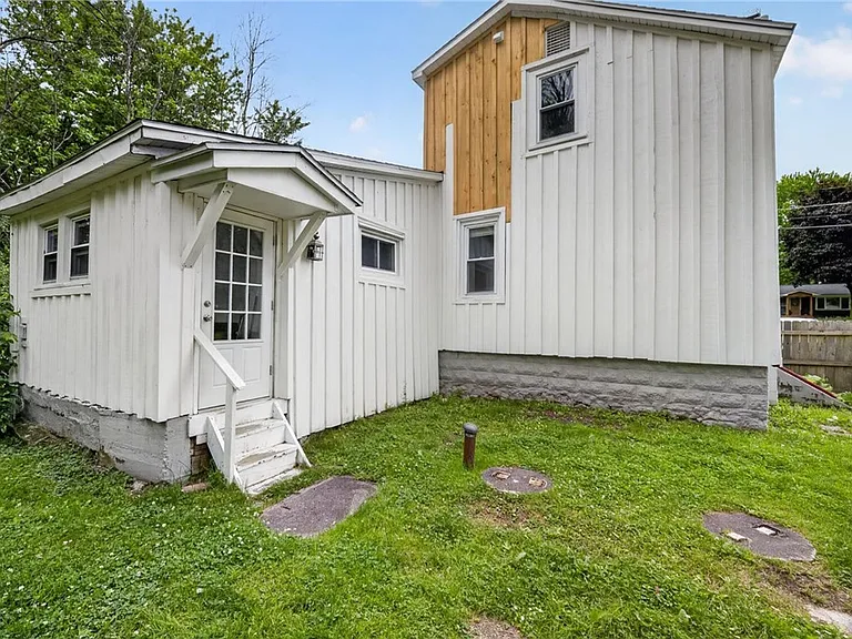 3859 State Street Rd — Photo 18