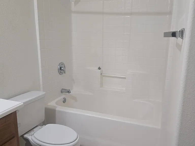53370 Avenida Mendoza — Photo 5