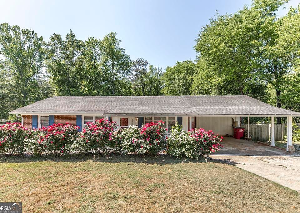 1st image of 2982 Woodhaven Cir