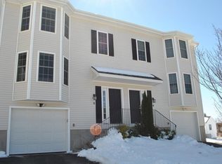 8 Honeysuckle Rd, Worcester, MA 01607