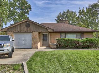 9741 Elm Ter, Des Plaines, IL
