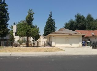 1445 Fir Ave, Clovis, CA 93611