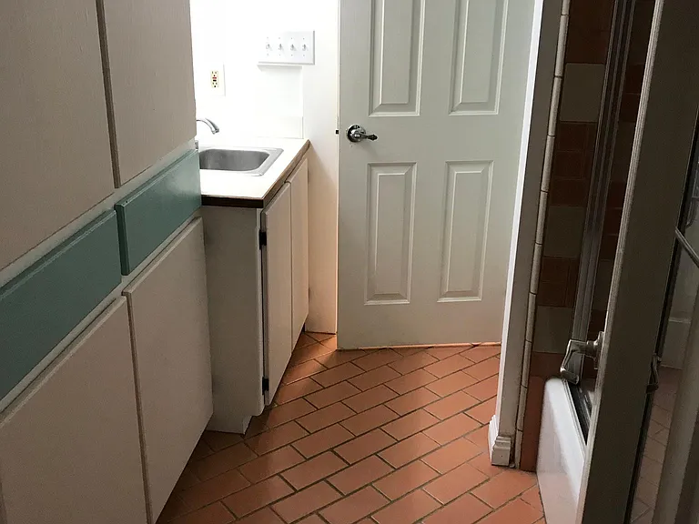 278 Hoffman Ave #A — Photo 7