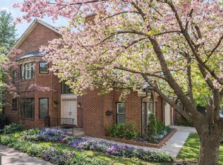 1456 Hampton Hill Cir, Mc Lean, VA 22101