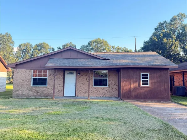 519 Magnolia Ave, Crosby, TX 77532