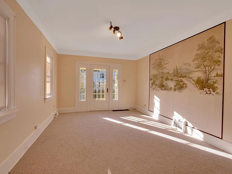 1716 Mansfield Rd — Photo 10