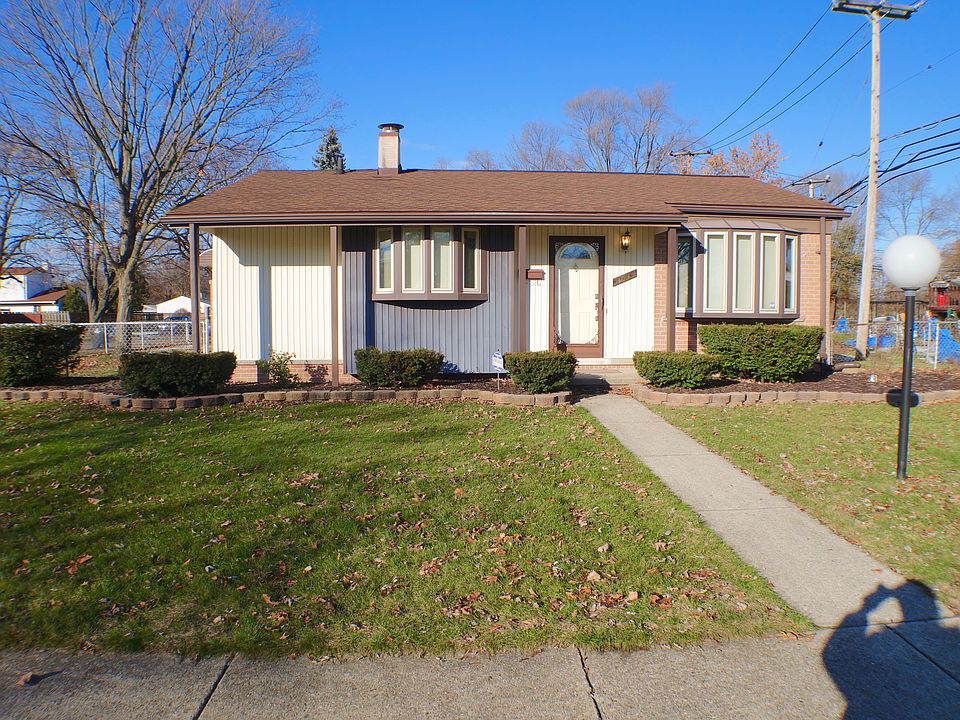 1st image of 30714 Hiveley St