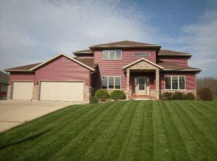 10874 Diamond Cir, Blue Mounds, WI 53517