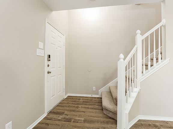 4th image of 3604 Macon Ave