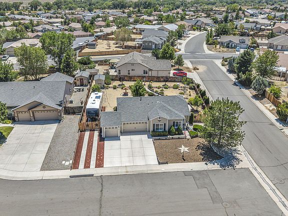 4th image of 801 Autumn Ct