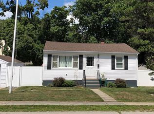 429 Atlantic Ave, Warwick, RI 02888