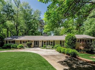 1424 Ridgeway Dr NW, Acworth, GA 30102