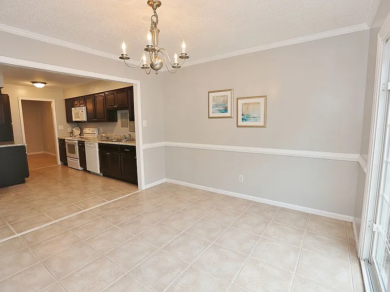 1207 Captain Adams Ct — Photo 9