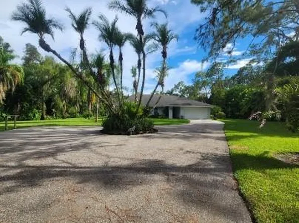 5930 Spanish Oaks LN, NAPLES, FL 34119