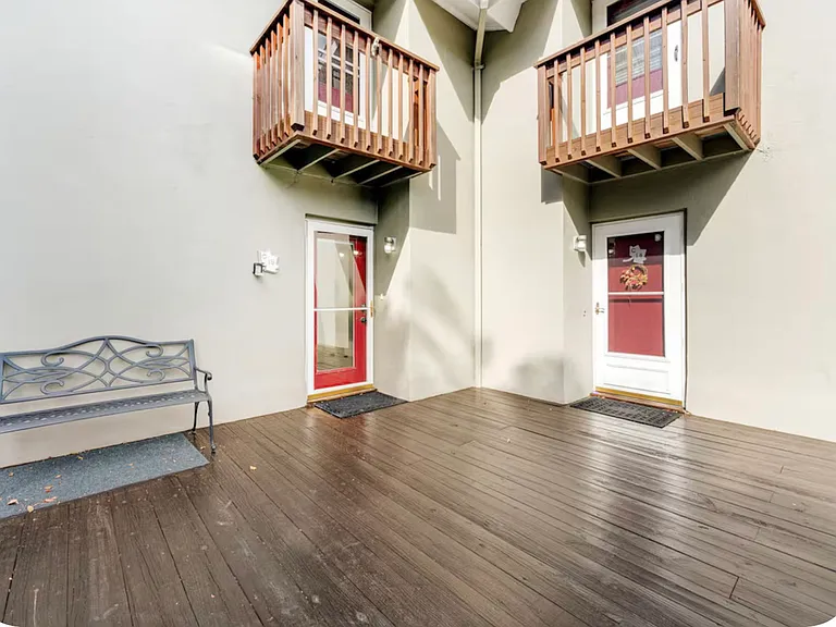 395 Skyleaf Dr #C-15 — Photo 5
