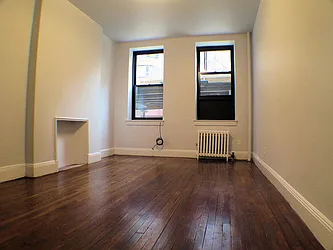 Rented by Glasser Realty LLC