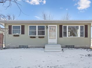 6418 Independence Ave, Waterloo, IA 50703