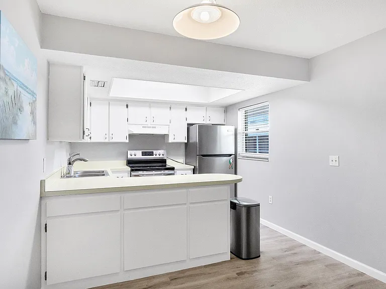 400 Base Ave E #223 — Photo 15