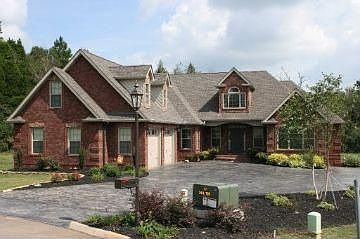 1st image of 2148 Britts Dr