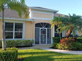 454 E Tangerine Sq SW, Vero Beach, FL 32968
