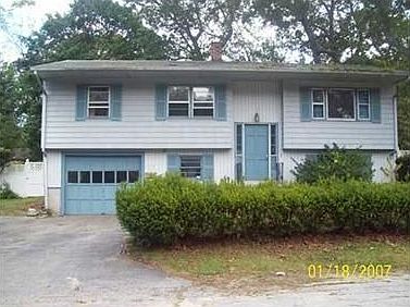 1st image of 17 Boucher St