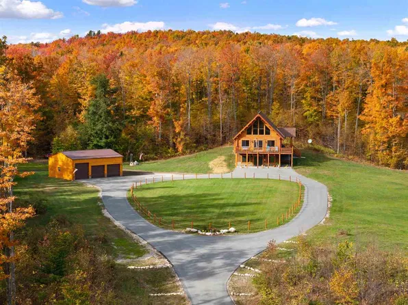 899 S State Rd, Harbor Springs, MI 49740