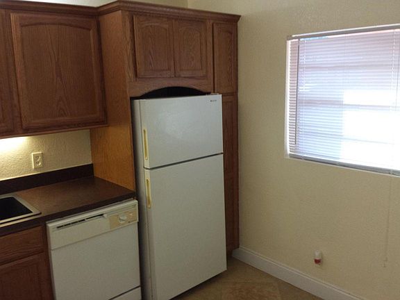 3rd image of 2700 Casita Way APT 104