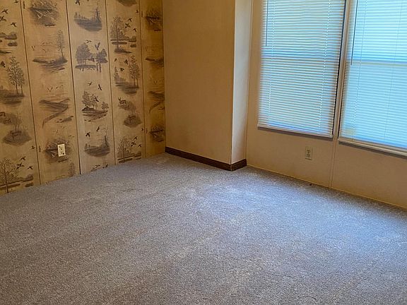5th image of 109 Valencia Ave