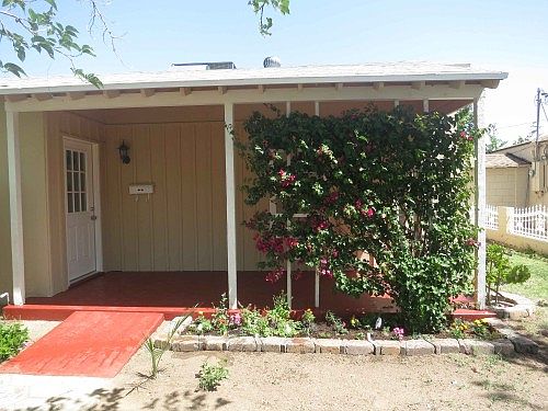 3rd image of 208 E Santa Cruz Dr