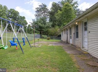 28 Paradise Rd, Duncannon, PA 17020