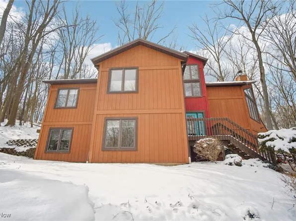 920 Kingswood Dr, Akron, OH 44313