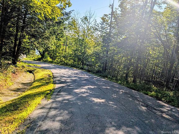 5th image of Hurd Road