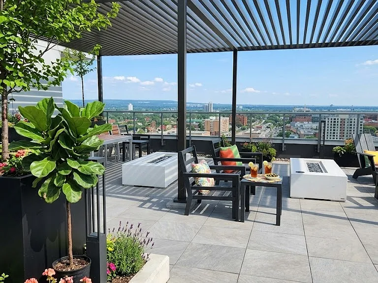 212 King William St #723 — Photo 22