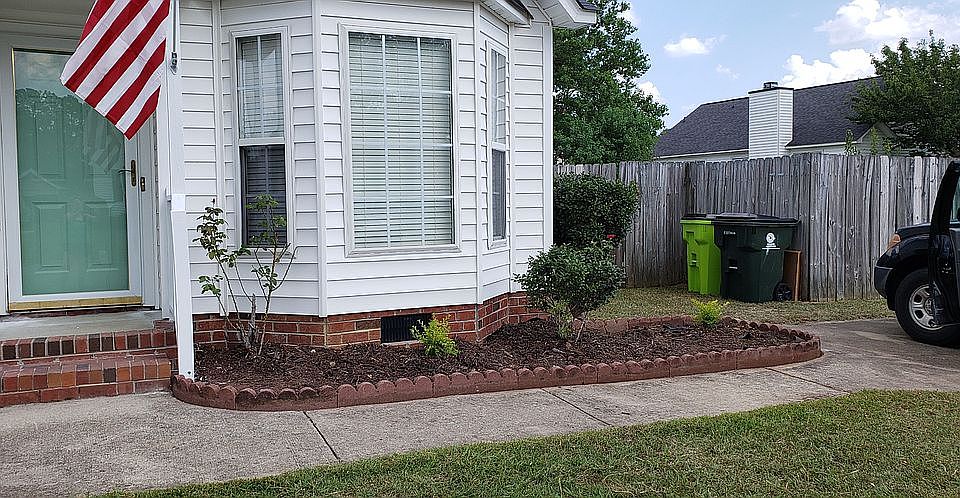 1st image of 2385 Wedgewood Dr