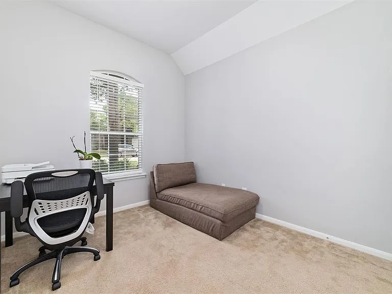 24526 Foxberry Glen Ln — Photo 13