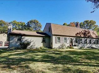 204 Stubble Brook Rd, West Greenwich, RI 02817