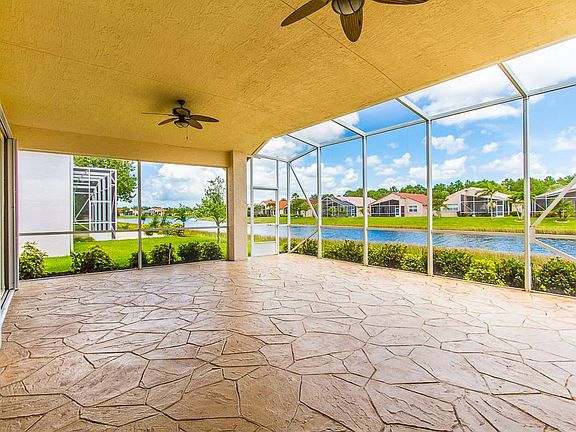 Large Lanai